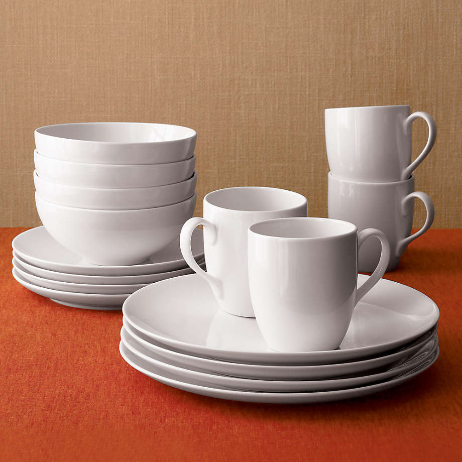 crate and barrel essential dinner plate