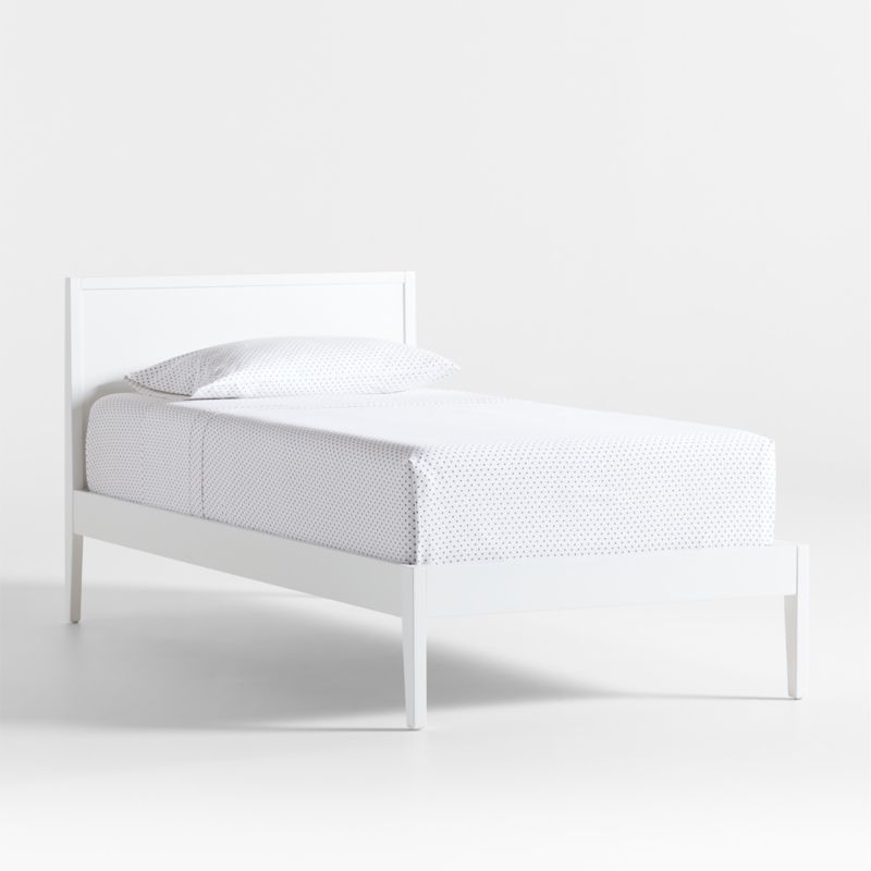 Twin bed deals white wood