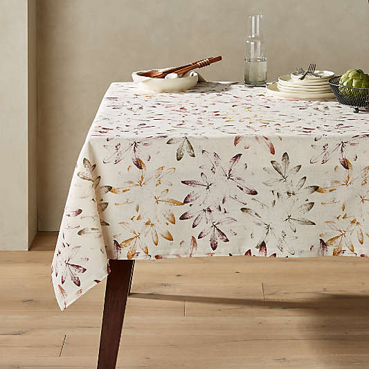 Everly 60"x90" Multi Leaf Tablecloth