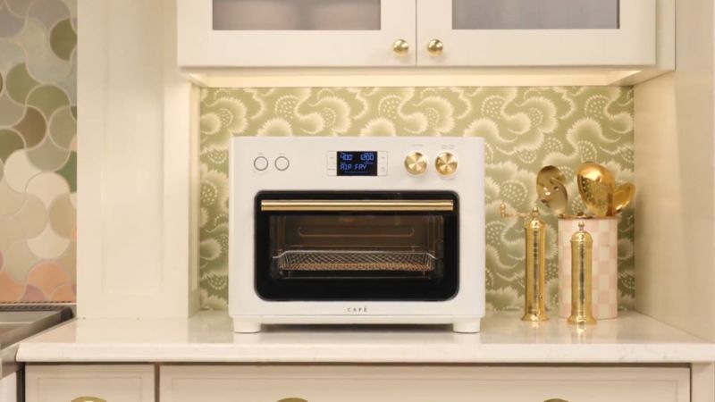Play CAFÉ ™ Couture ™ Matte Black Air Fryer Toaster Oven - video 1 of 1