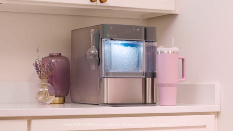 Play GE Profile Opal 2.0 Mini Nugget Ice Maker in Light Grey - video 1 of 2