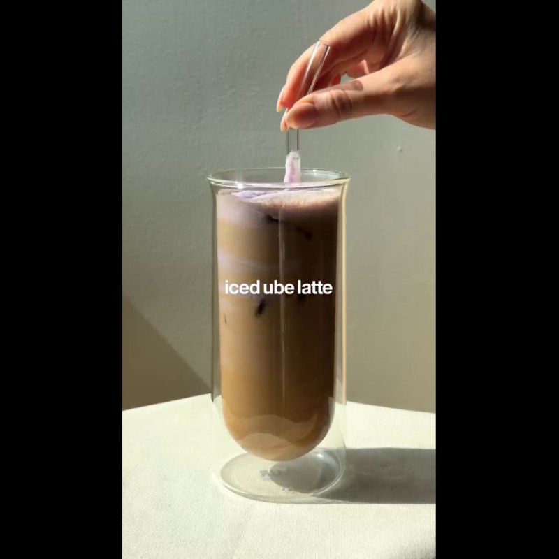 Play Nespresso ® by De'Longhi ® Vertuo Next Premium Coffee and Espresso Machine with Aeroccino Frother in Creamy White with Gold Accents - video 1 of 1