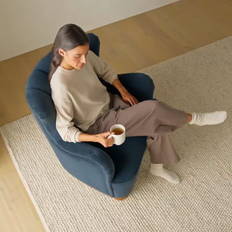 Play Yates Shearling Accent Chair - video 1 of 1