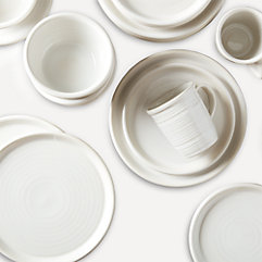50 Gorgeous White Dinnerware Sets with Farmhouse Style - Making it in the  Mountains