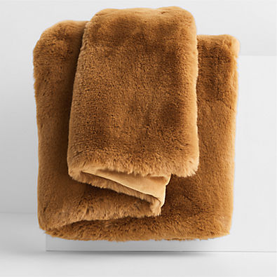 View Brulee Brown Faux Fur 70"x55" Throw Blanket details