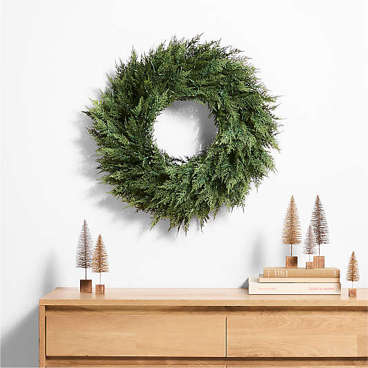 Faux Hemlock Pine Pre-Lit LED Wreath 28"