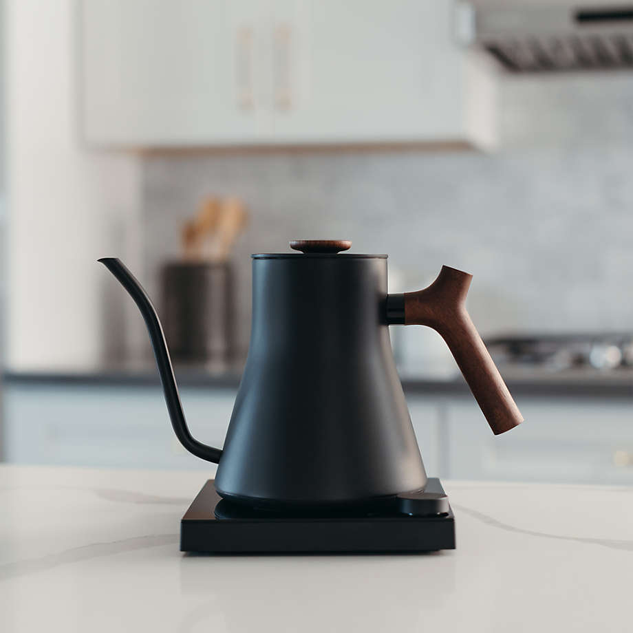 Fellow Stagg Matte Black Stovetop Pour-Over Tea Kettle + Reviews, Crate &  Barrel