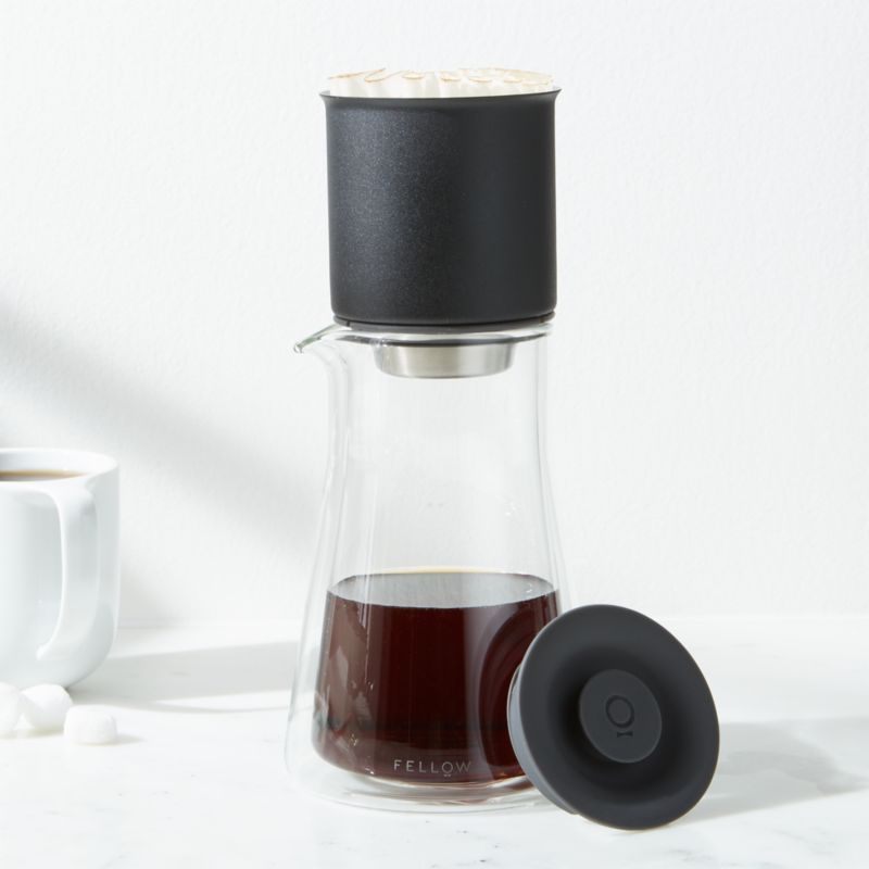 Chemex 3-Cup Glass Pour-Over Coffee Maker with Natural Wood Collar +  Reviews, Crate & Barrel