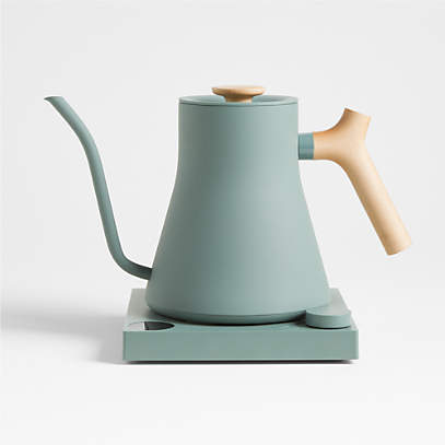 https://cb.scene7.com/is/image/Crate/FellowStgEKGPElcKtlMpHnMSGSSS23/$web_pdp_main_carousel_low$/230117121938/fellow-stagg-ekg-pro-matte-smoke-green-electric-kettle-with-maple-handle.jpg