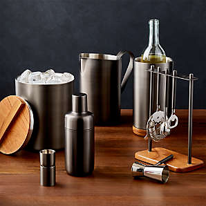 Home Bar Accessories & Cocktail Sets