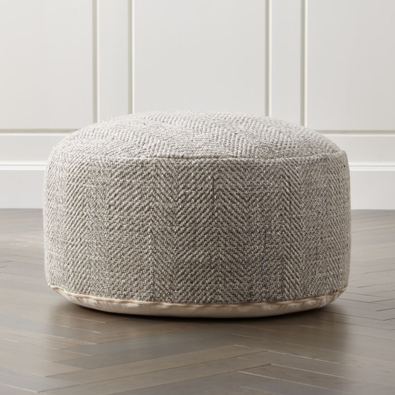 Fergus 30 Round Pouf Reviews Crate And Barrel Canada