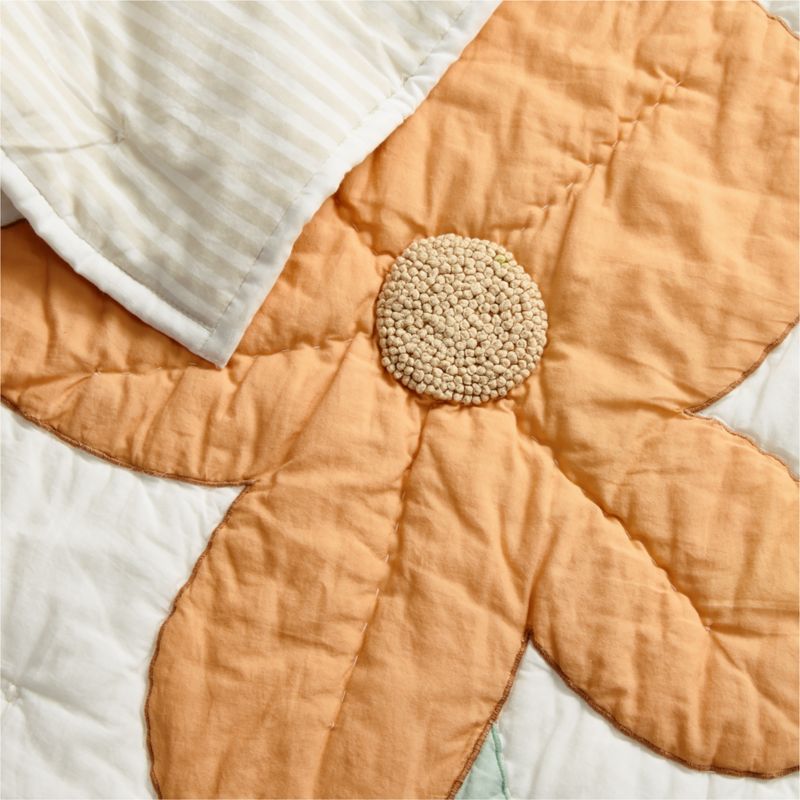 Flora Applique Organic Cotton Baby Crib Quilt - image 4 of 8