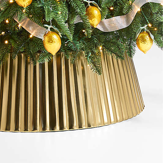 Gold Fluted Christmas Tree Collar