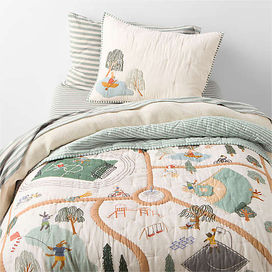 Game Time Garden Organic Cotton Kids Quilt