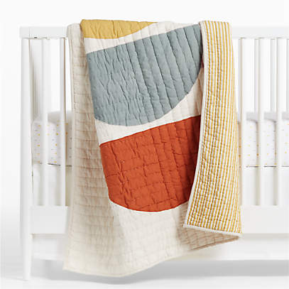 Crib quilt hotsell