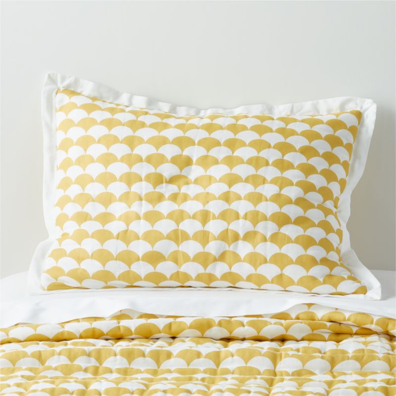 Geo-Fan Kids Organic Yellow Scallop Pillow Sham