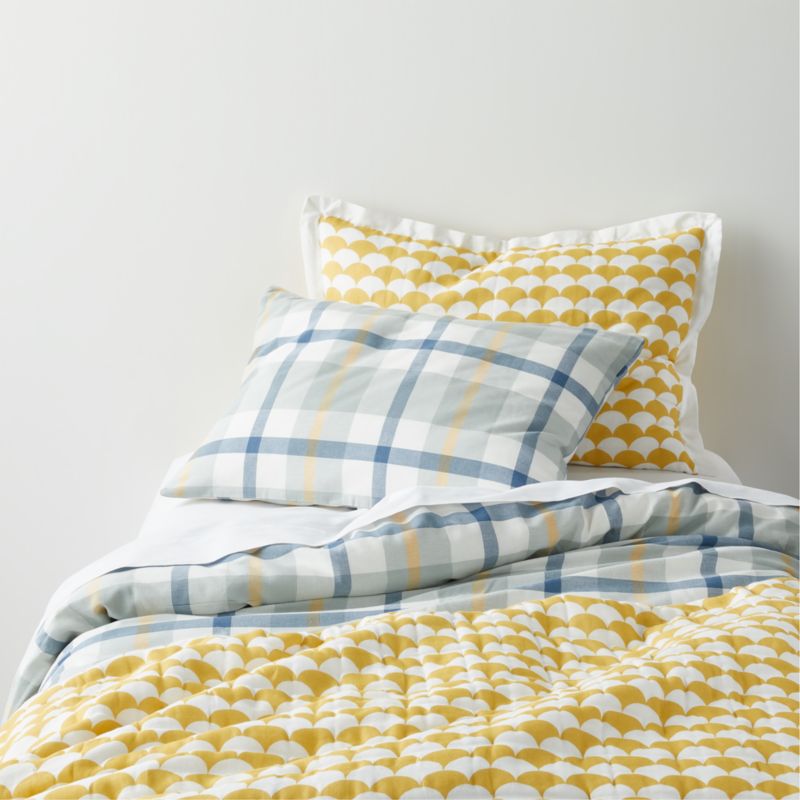 Geo-Fan Kids Organic Yellow Scallop Pillow Sham