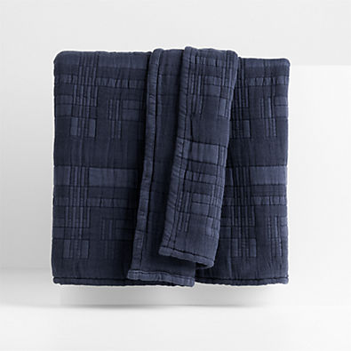 View Geo Matelasse Organic Cotton Deep Indigo Full/Queen Bed Blanket details