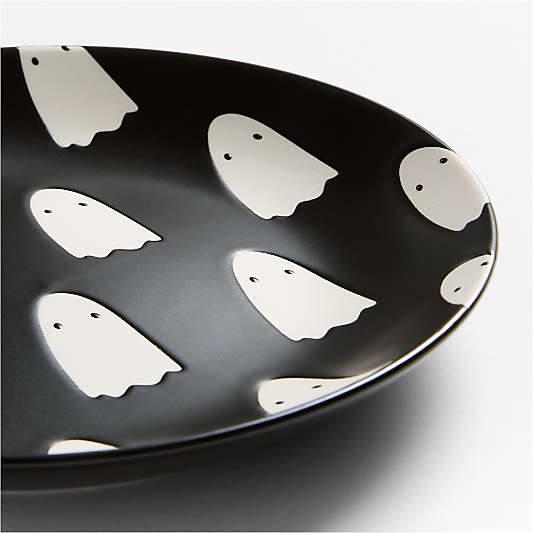Ghosts 6" Appetizer Plates with Stand, Set of 10