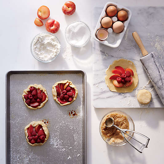 USA Pan Pro Line Nonstick Baking Sheet
