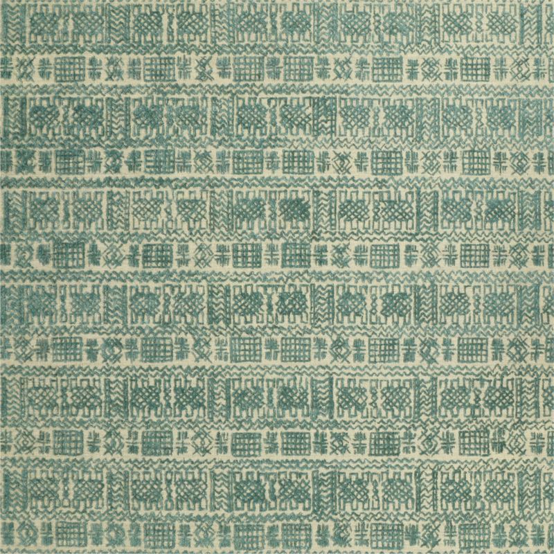 Girona Wool Green Rug Swatch 12"x18" - image 0 of 4