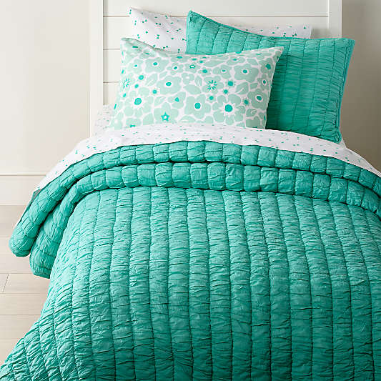 Pretty Prints Mint Twin Quilt