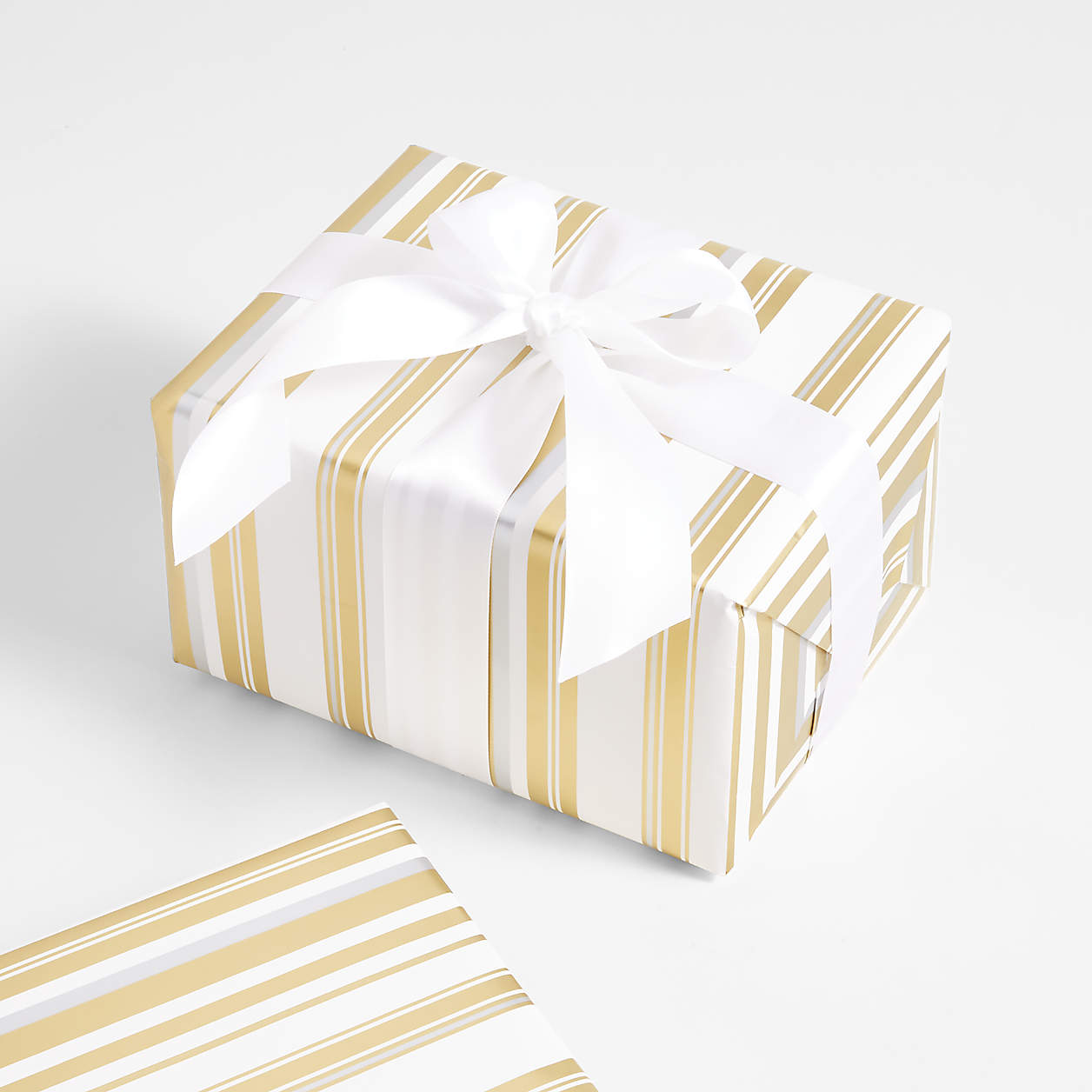 Christmas Gift Wrapping Paper-Red and White Paper with a Metallic foil –  Ruspepa