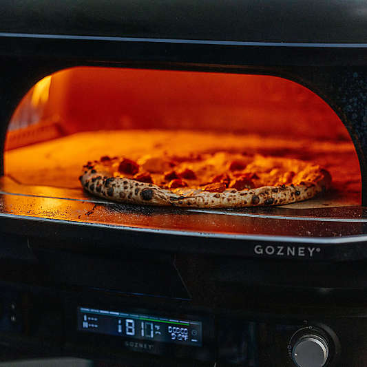 Gozney Dome 2 Black Pizza Oven