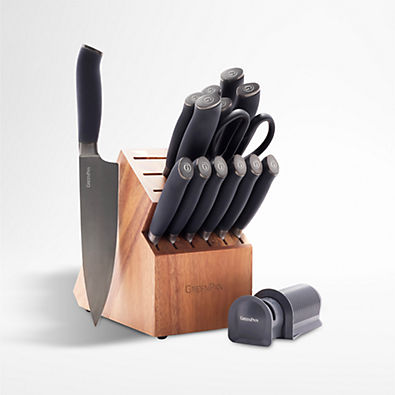 View GreenPan ™ Ultimate 16-Piece Titanium Knife Block Set details