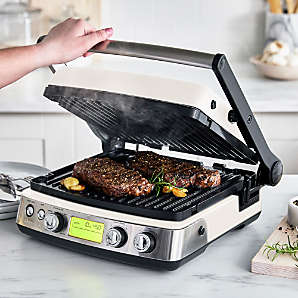 DeLonghi Grill and Griddle 2-in-1 + Reviews, Crate & Barrel
