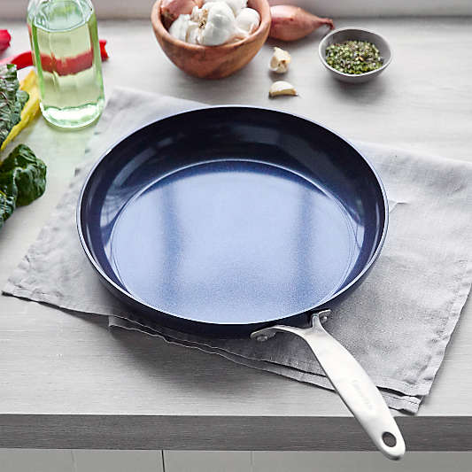 GreenPan ™ Valencia Pro Ceramic 12" Midnight Blue Frying Pan