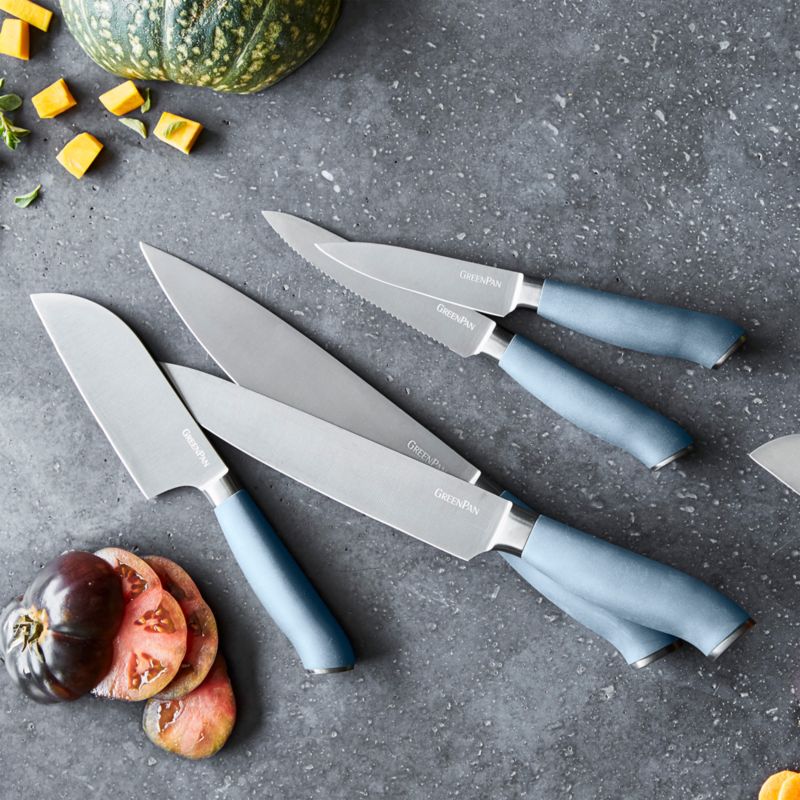 GreenPan ™ Blue Haze Ultimate 16-Piece Titanium Knife Block Set with Bonus Cookbook