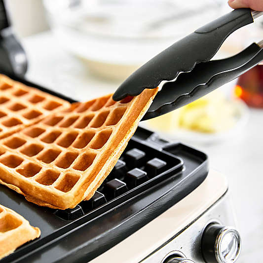 GreenPan ™ Elite 4-Slice Waffle Maker in Cloud Cream