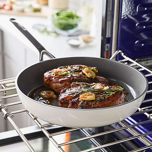 Greenpan ™ GP5 Cloud Cream Hard-Anodized Ceramic Nonstick 9.5" and 11" Fry Pan Set