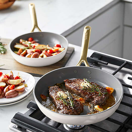 GreenPan ™ GP5 Cloud Cream Ceramic Non-Stick 9" and 11" Fry Pans Set with Champagne Handles