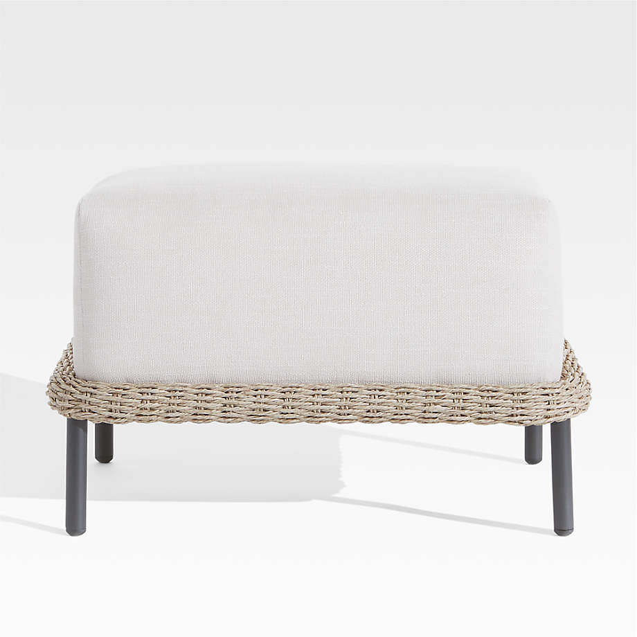 Grotta Outdoor Wicker Ottoman + Reviews Crate & Barrel Canada