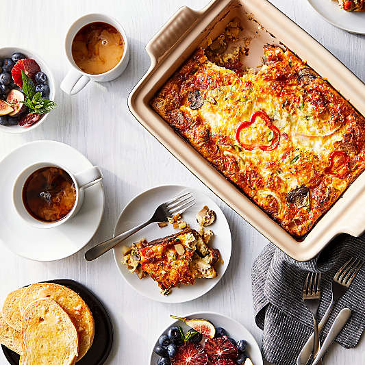 Le Creuset ® Heritage 4-Qt. Cerise Rectangular Casserole Dish with Lid