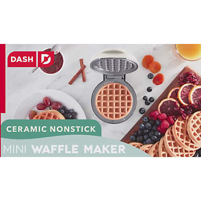 5 Nonstick Mini Waffle Breakfast Maker (Mint)