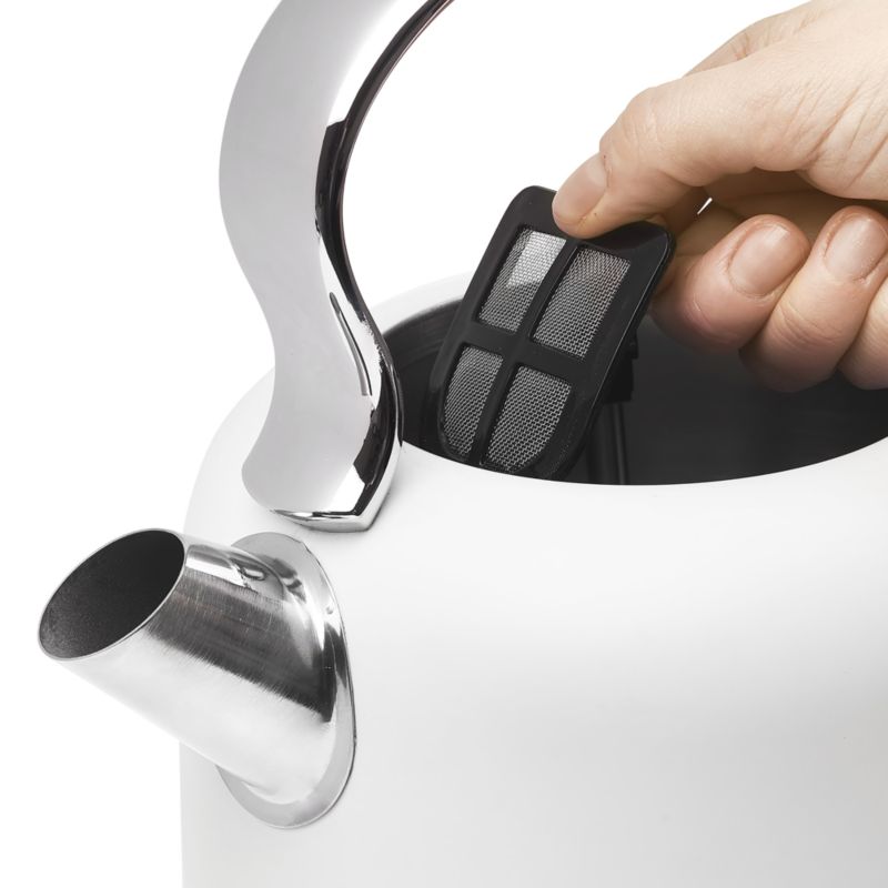 HADEN Chelsea Ivory Electric Kettle - image 4 of 5