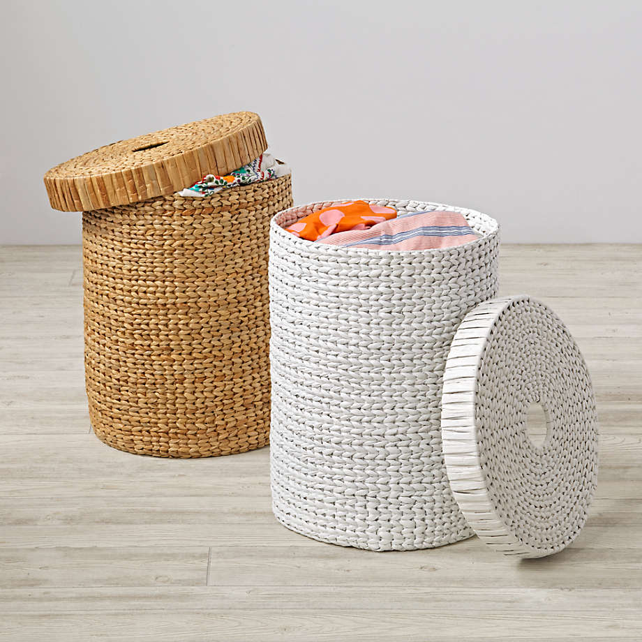 https://cb.scene7.com/is/image/Crate/Hamper_Wonderful_Wicker/$web_pdp_main_carousel_med$/220913134917/wonderful-wicker-hamper.jpg