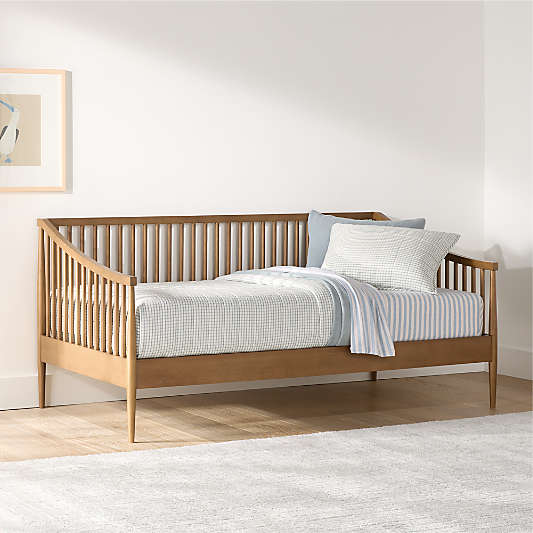 Hampshire Natural Brown Wood Spindle Kids Daybed