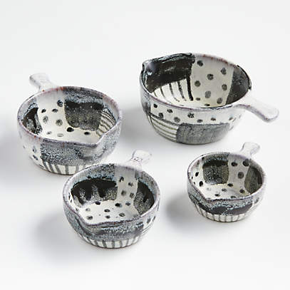 Coastline Imports Grace's Tea Ware 4 -Piece Ceramic Measuring Cup Set &  Reviews