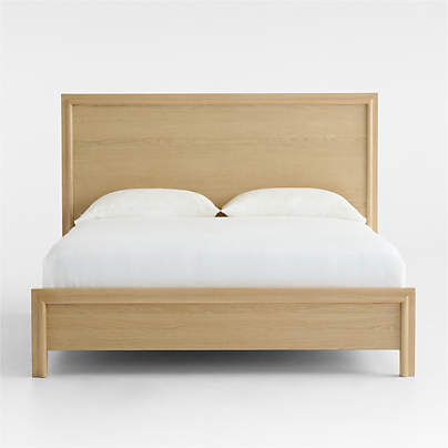 Hastings Rye Wood Queen Bed