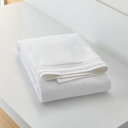 Haven 700-Gram Organic White Bath Towel