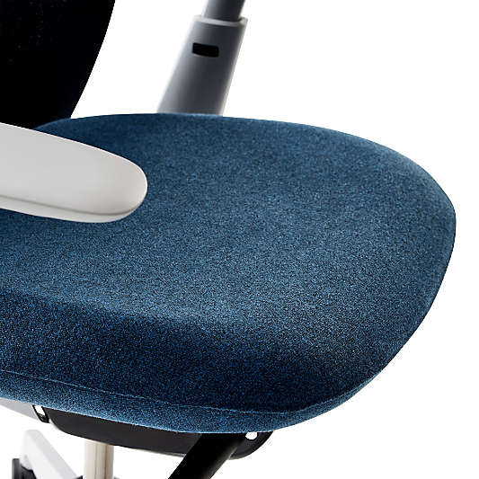 Haworth Soji Upholstered Navy and Mesh Office Chair