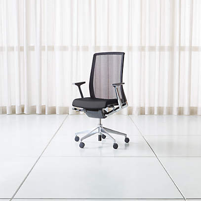 Caterina White Boucle Upholstered Office Chair with Dark Pewter Base +  Reviews | Crate & Barrel