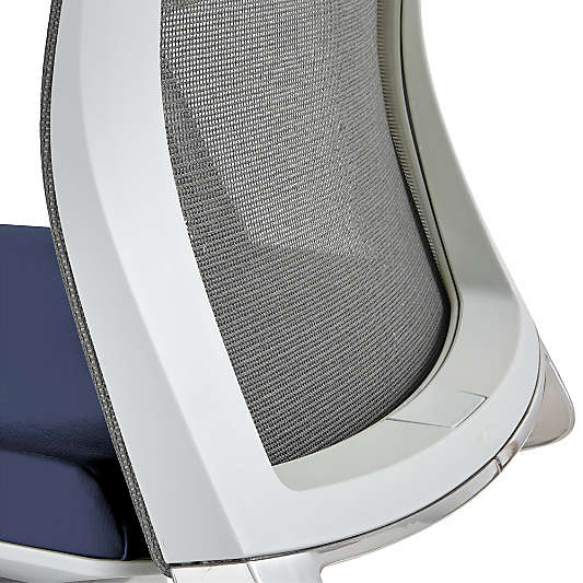 Haworth® Very® Mesh Pacific Desk Chair