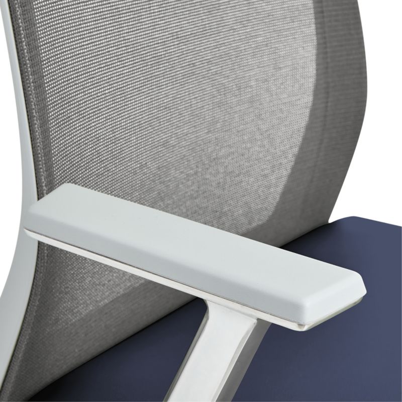 Haworth® Very® Mesh Pacific Desk Chair - image 5 of 7