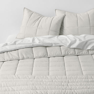 View Organic Cotton Heathered Grey Grid Full/Queen Comforter details