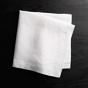 Great Mother/'s Day Gift Spring and Summer Napkins Designer Fabric Bridal Shower Gift. Set of 4 Yellow and White Cotton Napkins